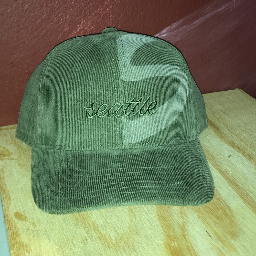 Green Seattle olive green corduroy adjustable strap brand new hat baseball Cap